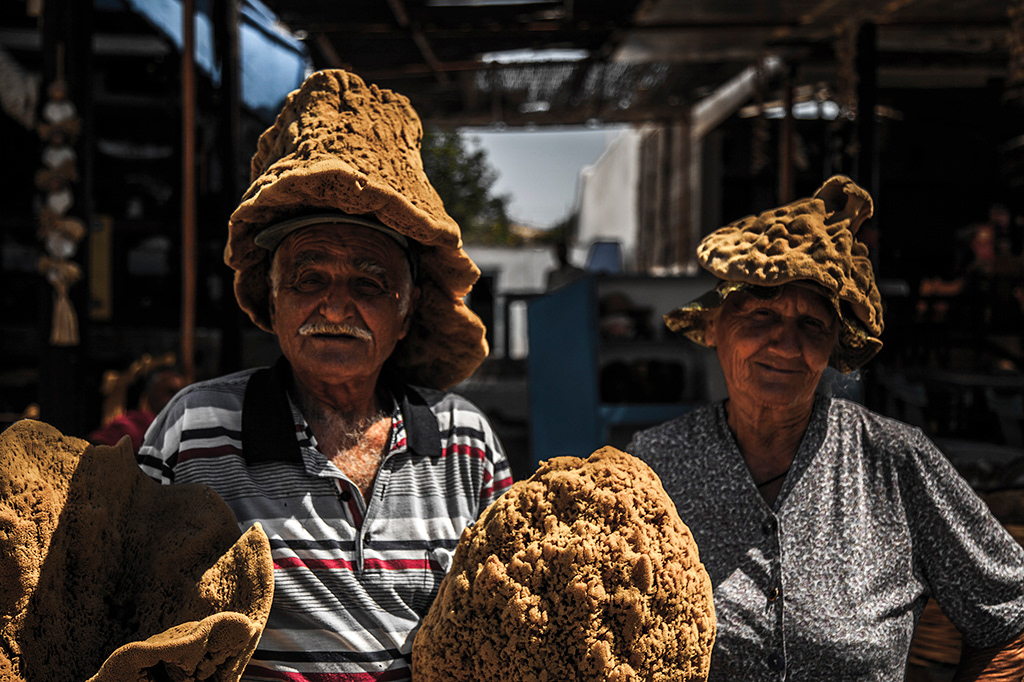 Sponge Sellers Pserimos Island, Kos