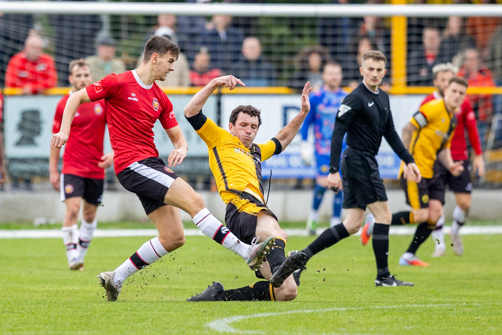 Prescot, ENGLAND -  during the NPL Premier Division match between Prescot Cables and  FC United  at The Auto Safety Centre StadiumCanon Canon EOS R5 1250 1/2000 2.8 (Pic by John Middleton)