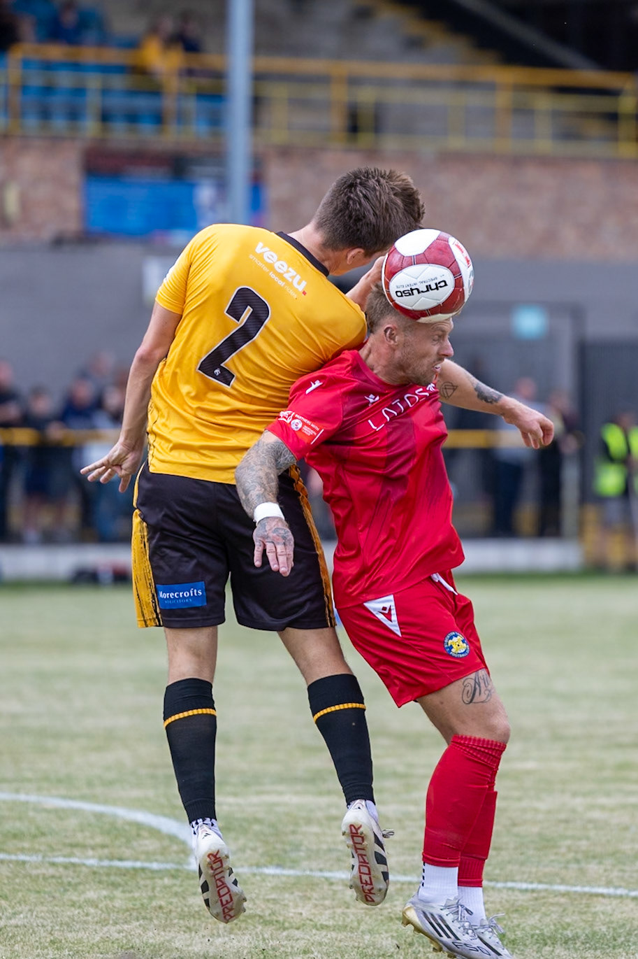Prescot, ENGLAND - during the NPL Premier Division match between Prescot Cables and Stockton Town at Prescot.Canon Canon EOS R3 800 1/5000 2.8 (Pic by John Middleton)