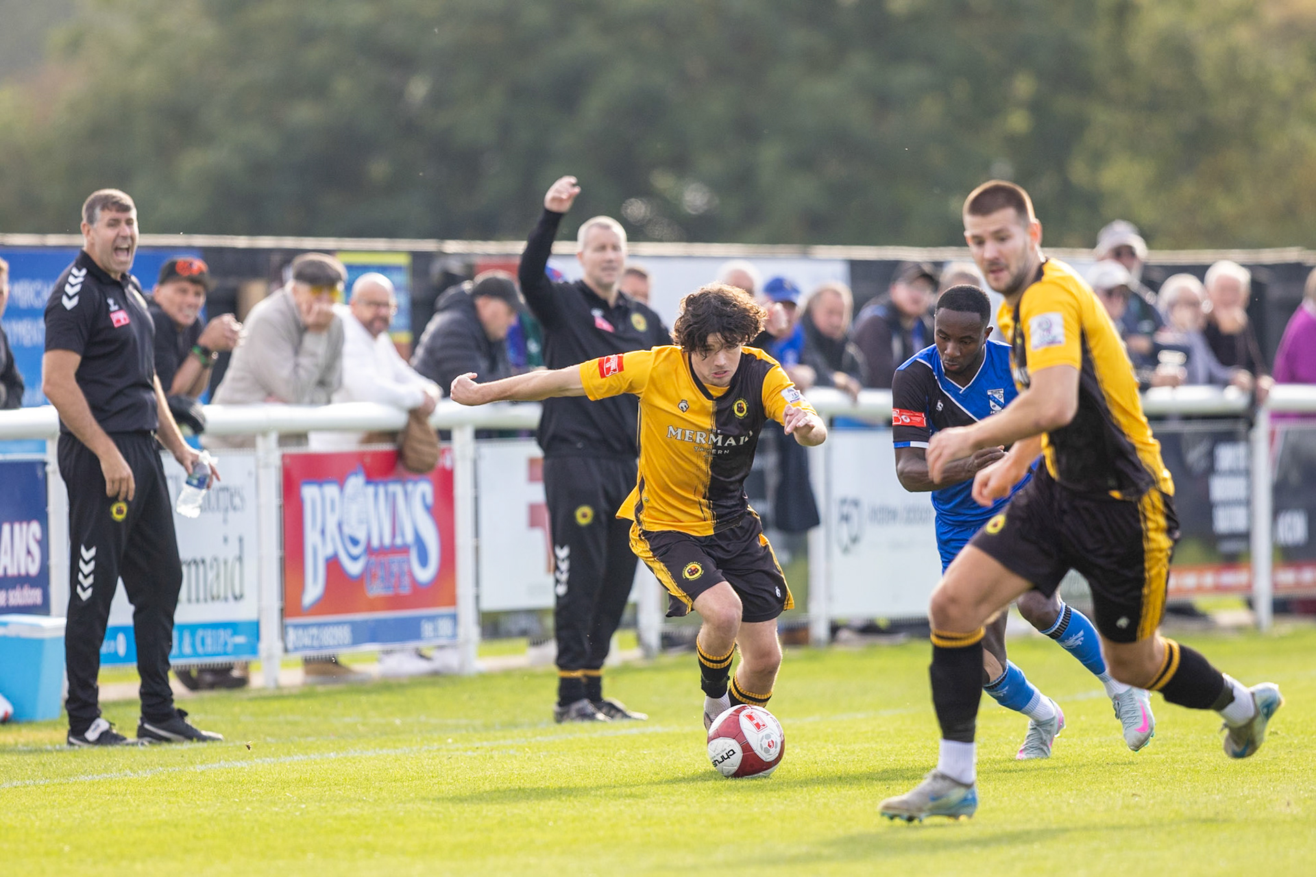 during the NPL Premier Division match between Cleethorpes Town  and  Prescot Cables at Cleethorpes.Canon Canon EOS R5 320 1/2500 2.8 (Pic by John Middleton)