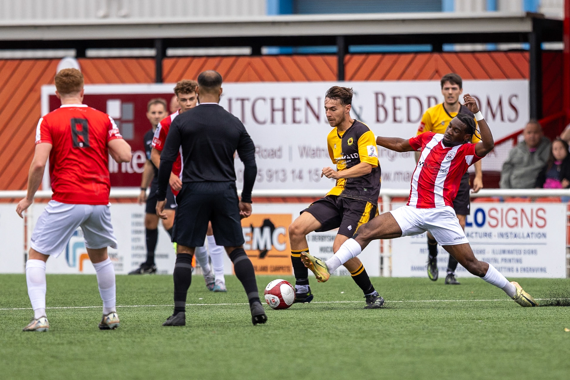 Ilkeston, ENGLAND - during the NPL Premier Division match between Ilkeston Town and Prescot Cables at Ilkeston.Canon Canon EOS R6m2 1000 1/5000 2.8 (Pic by John Middleton)