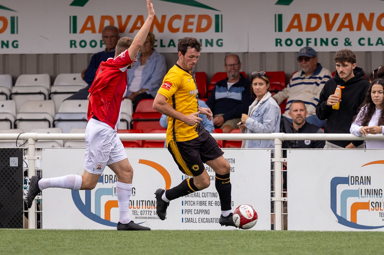 Ilkeston, ENGLAND - during the NPL Premier Division match between Ilkeston Town and Prescot Cables at Ilkeston.Canon Canon EOS R6m2 1000 1/5000 2.8 (Pic by John Middleton)