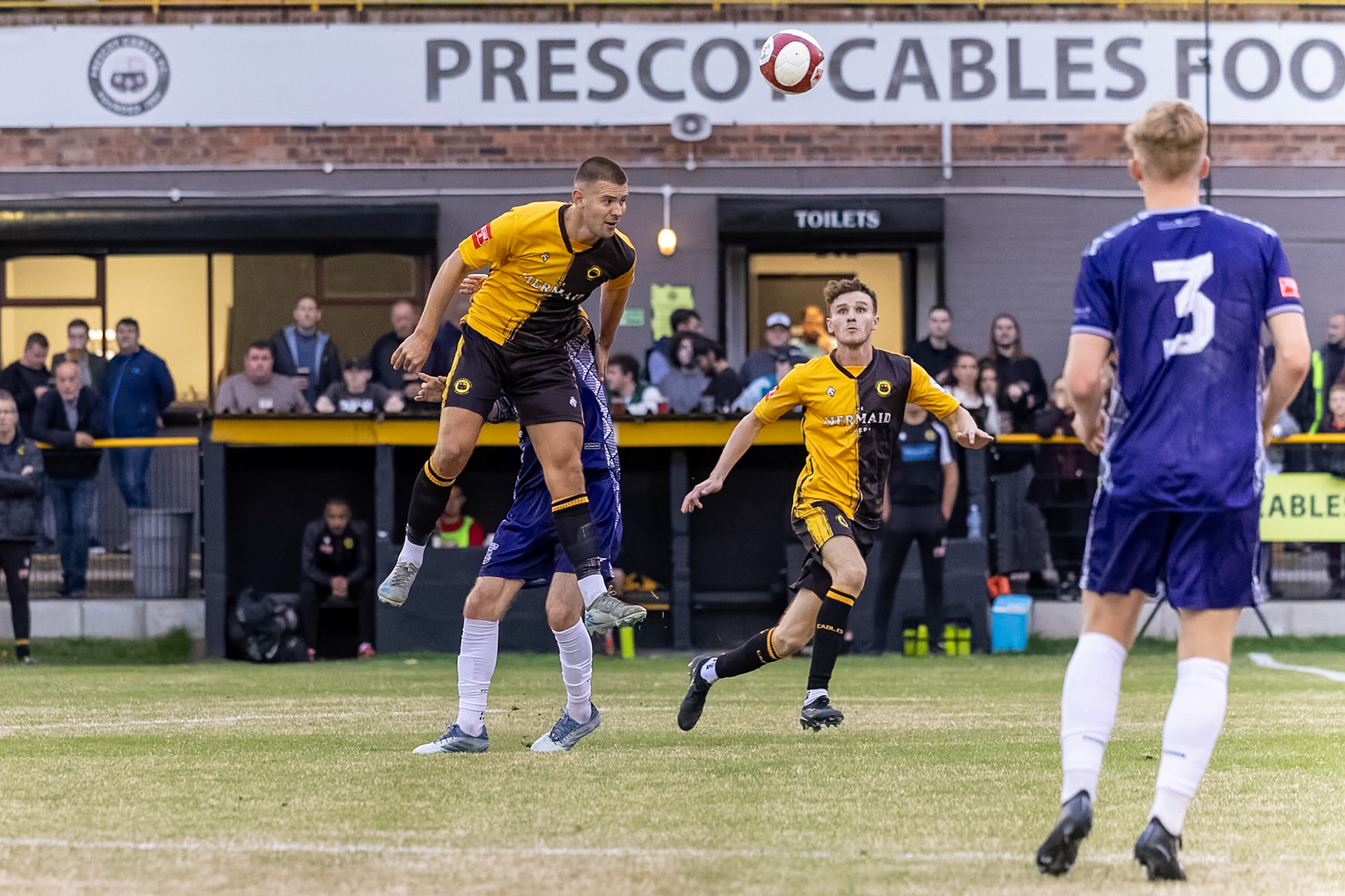 Prescot, ENGLAND -  during the NPL Premier Division match between Prescot Cables and  Leek Town  at The Auto Safety Centre StadiumCanon Canon EOS R3 6400 1/2000 2.8 (Pic by John Middleton)