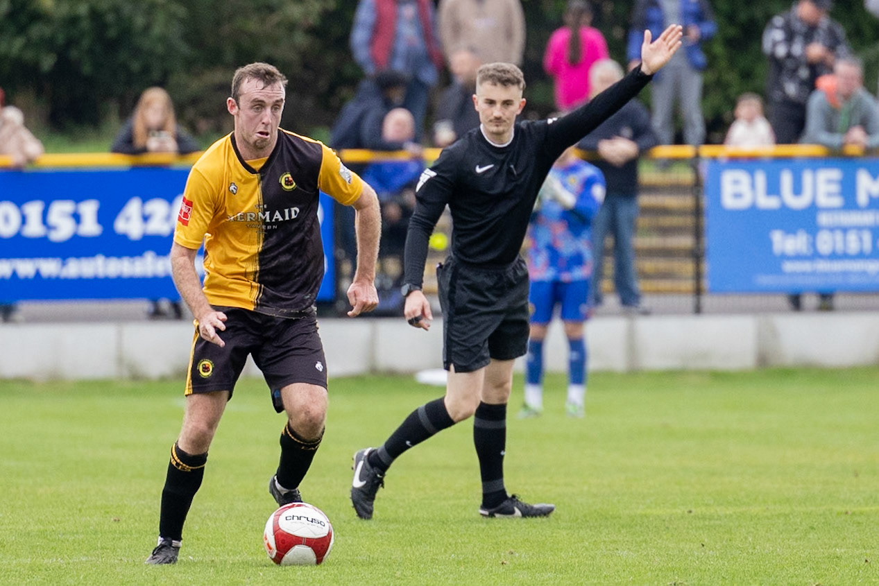 Prescot, ENGLAND -  during the NPL Premier Division match between Prescot Cables and  FC United  at The Auto Safety Centre StadiumCanon Canon EOS R3 1250 1/2500 2.8 (Pic by John Middleton)