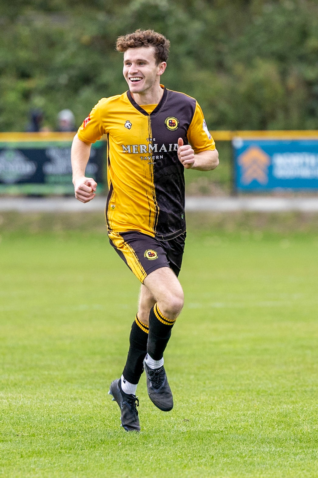 Prescot, ENGLAND -  during the NPL Premier Division match between Prescot Cables and  FC United  at The Auto Safety Centre StadiumCanon Canon EOS R3 1000 1/3200 2.8 (Pic by John Middleton)