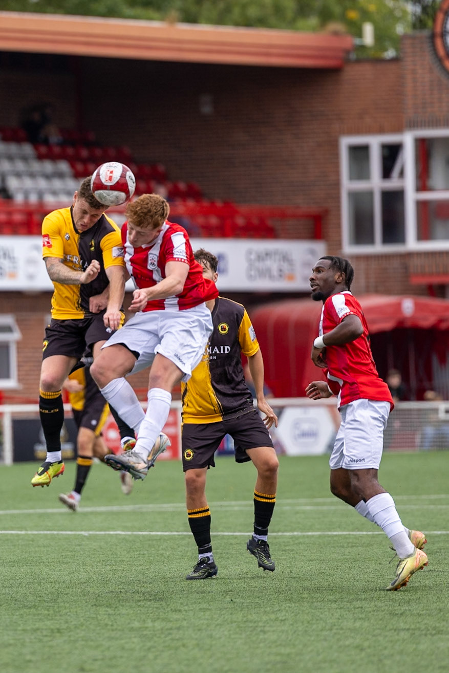 Ilkeston, ENGLAND - during the NPL Premier Division match between Ilkeston Town and Prescot Cables at Ilkeston.Canon Canon EOS R3 640 1/2500 2.8 (Pic by John Middleton)