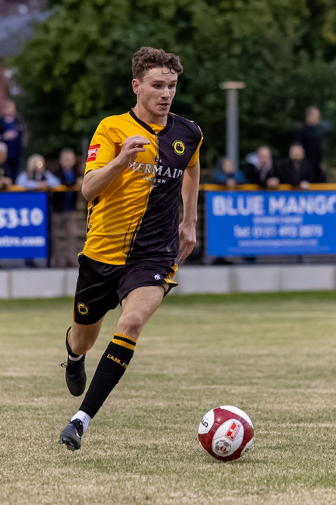 Prescot, ENGLAND -  during the NPL Premier Division match between Prescot Cables and  Leek Town  at The Auto Safety Centre StadiumCanon Canon EOS R3 8000 1/2000 2.8 (Pic by John Middleton)