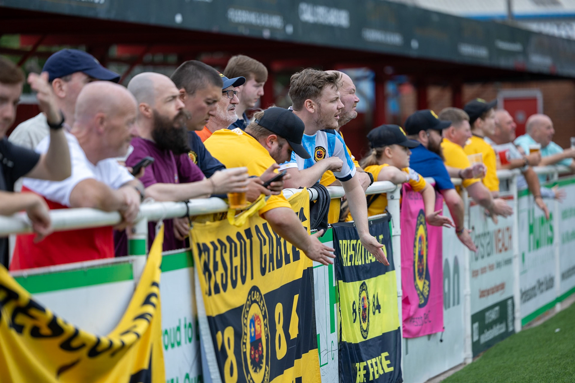 Ilkeston, ENGLAND - during the NPL Premier Division match between Ilkeston Town and Prescot Cables at Ilkeston.Canon Canon EOS R3 640 1/2500 2.8 (Pic by John Middleton)