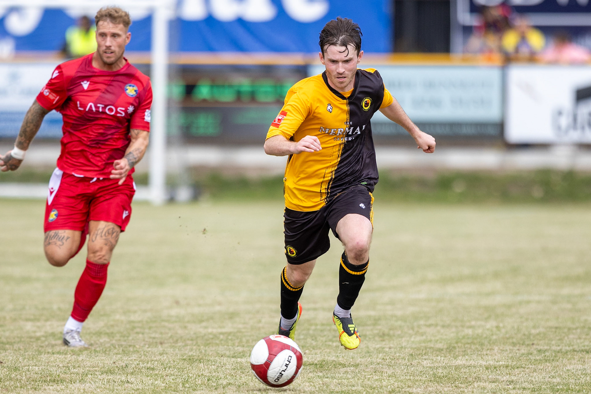 Prescot, ENGLAND - during the NPL Premier Division match between Prescot Cables and Stockton Town at Prescot.Canon Canon EOS R5 800 1/4000 2.8 (Pic by John Middleton)