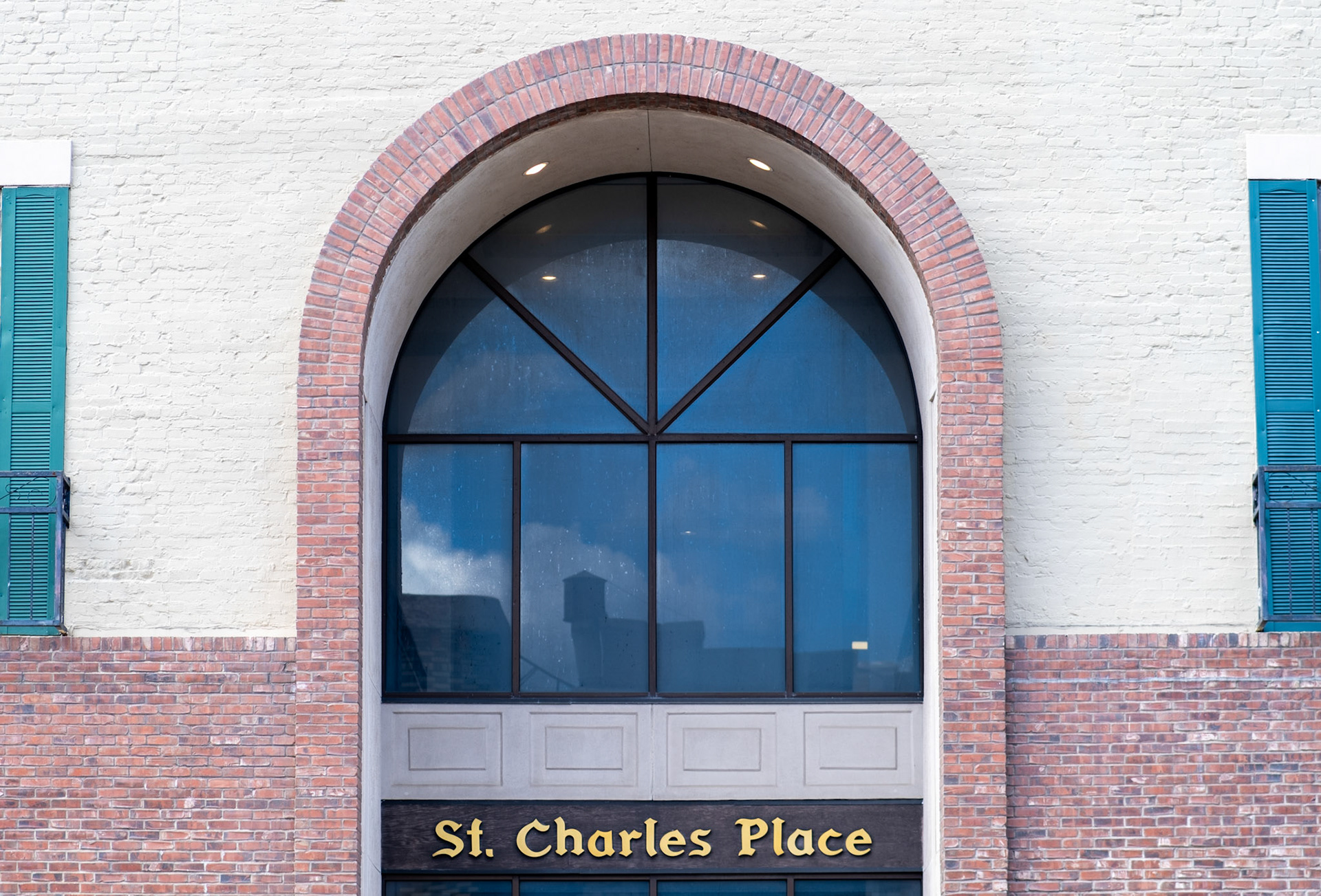 85 MM | 1/600 sec | f/2.5 | ISO 160