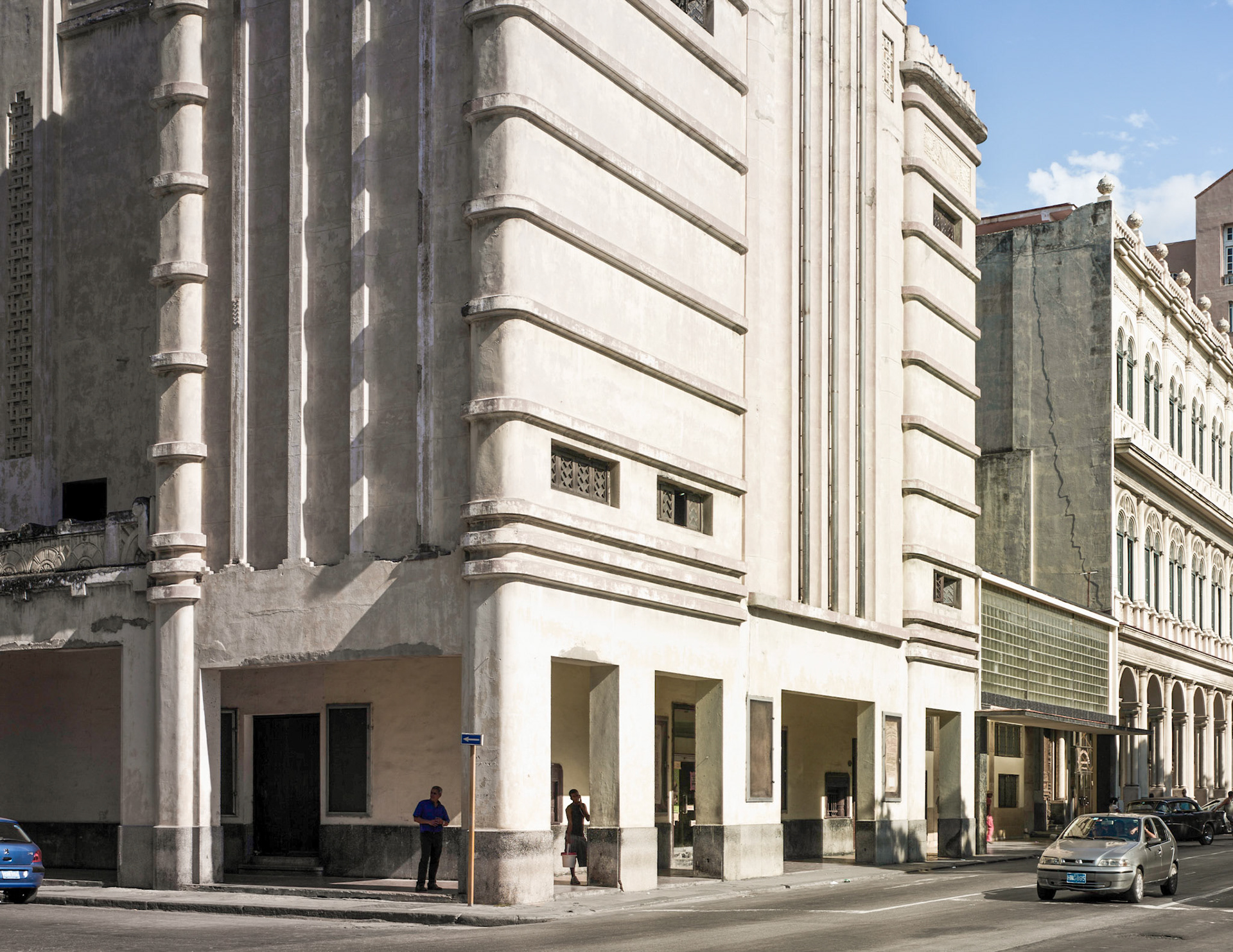 2011 Theater Bldg, Paseo de Marti