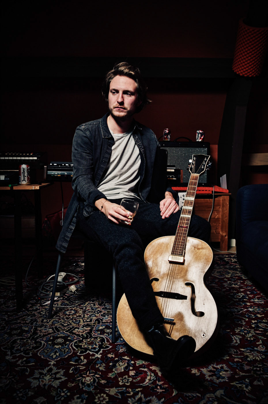 Oliver SymonsSingerOliver SymonsSingerOliver Symons, Bazart