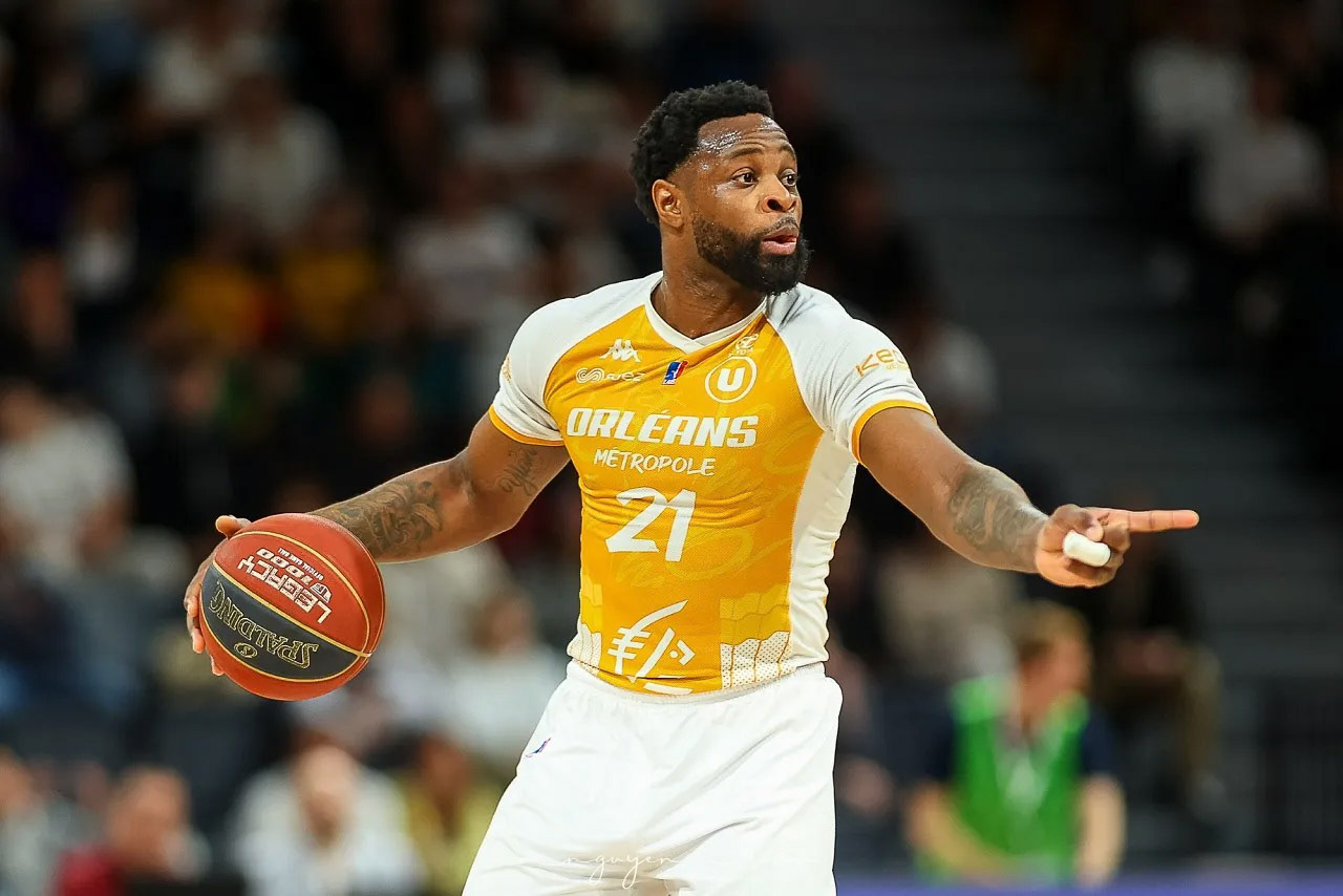 Malela Mutuale Fos Sur Mer basket