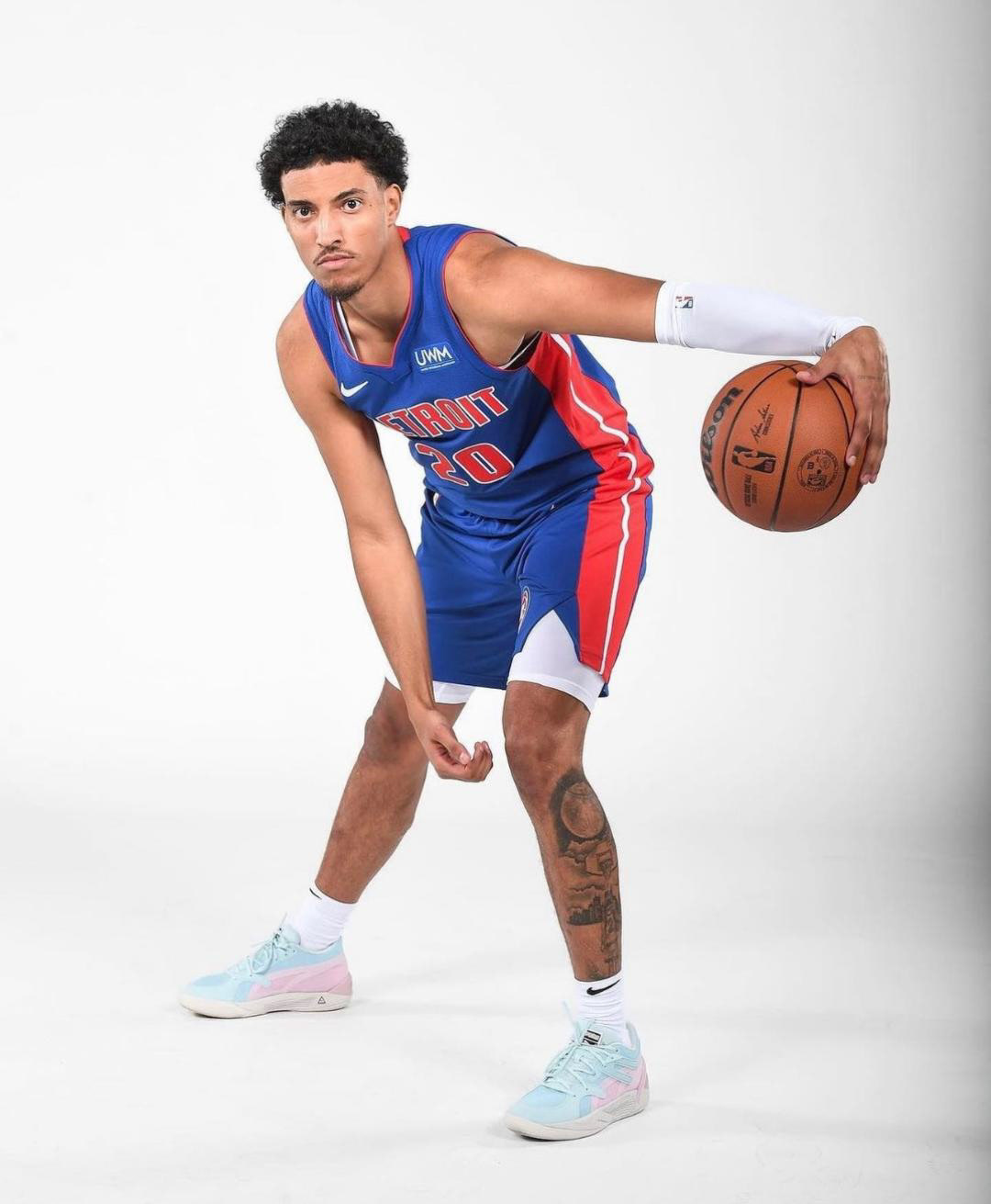 Malcom CAZALON ( Joueur G LEAGUE et NBA des DETROIT PISTONS )