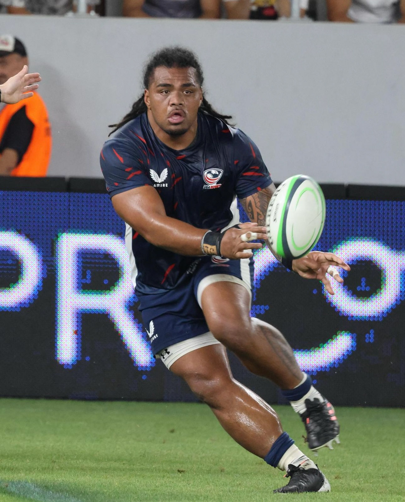 Joe TAUFETE'E ( Ex joueur du LOU Rugby )
