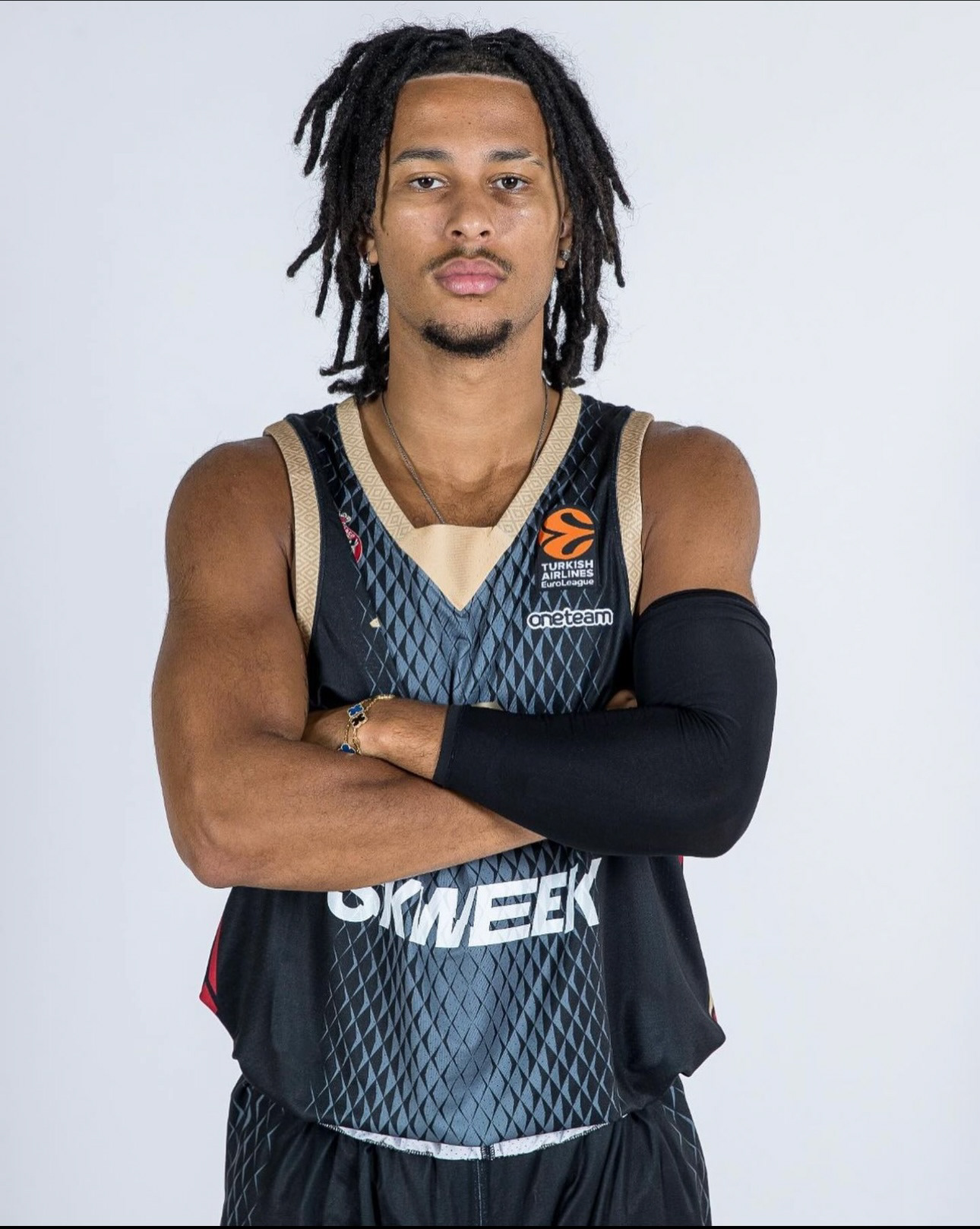 Matthew STRAZEL ( Joueur de l'AS MONACO BASKET et International Français )