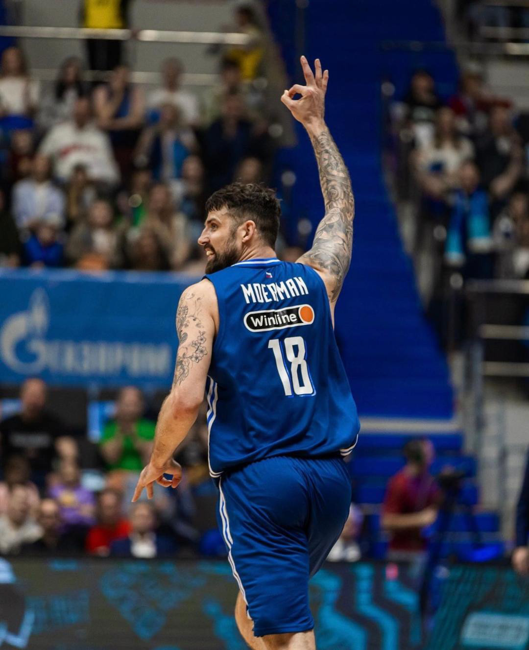 Adrien MOERMAN ( Joueur du ZENITH BASKET )