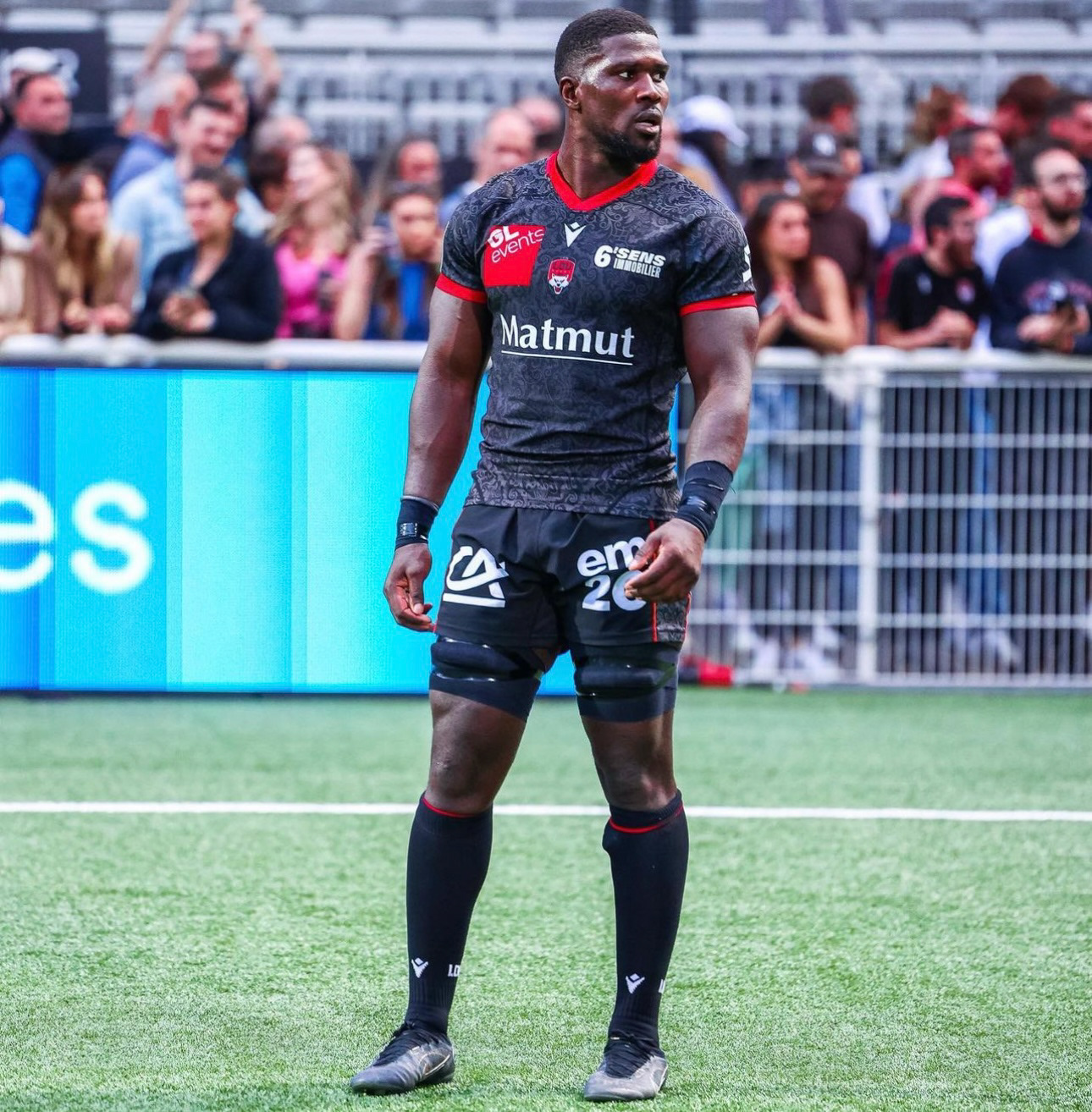 Patrick SOBELA ( Ex joueur du LOU Rugby )