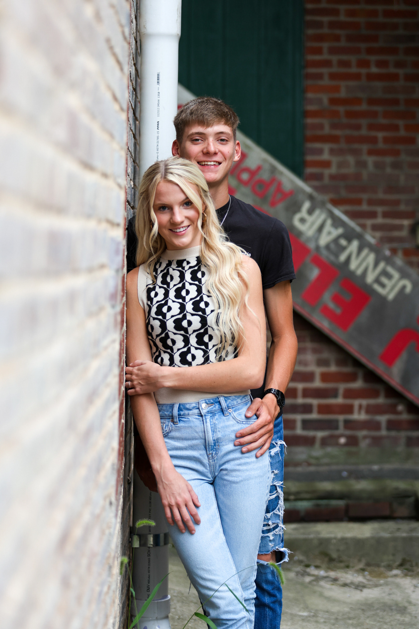 Couple 2023