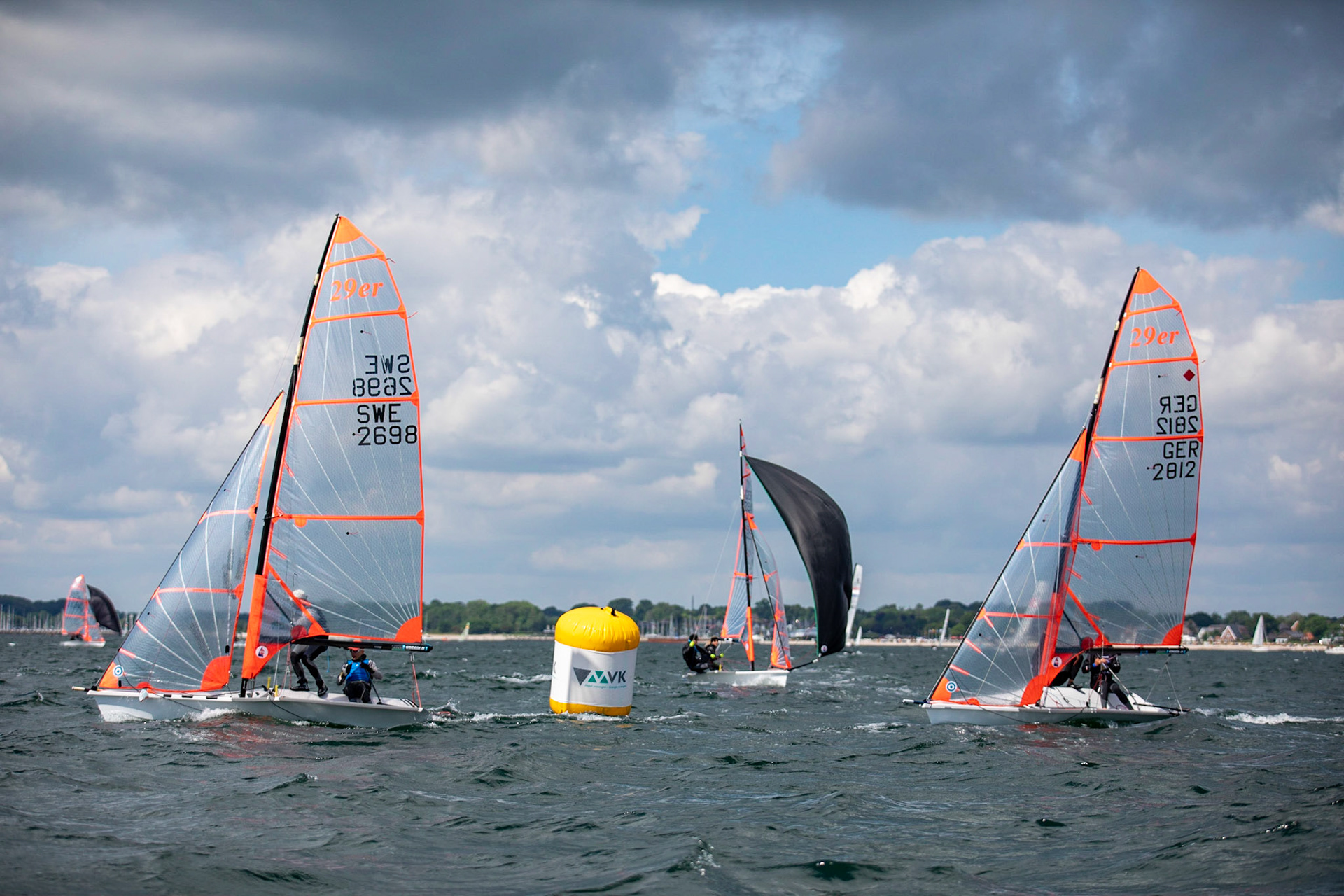 SWE 2698 und GER 2812