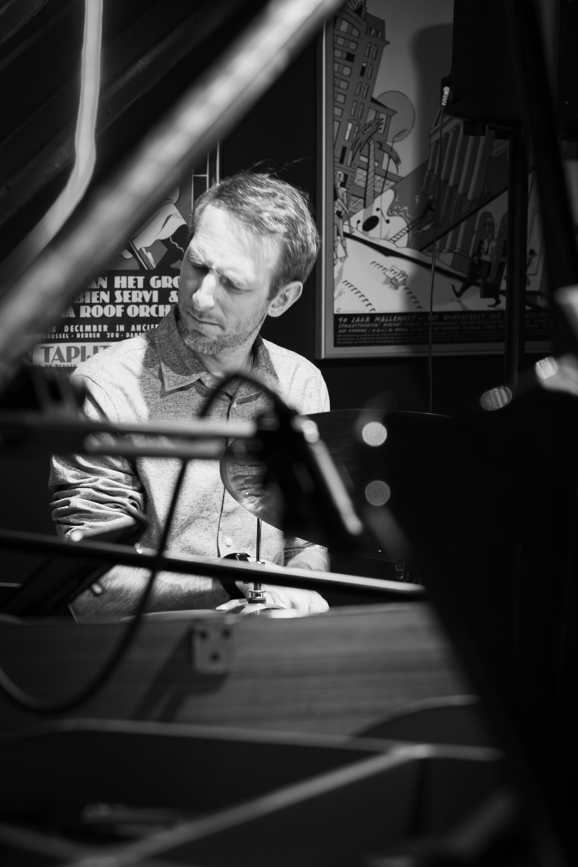 jelle van giel - drums