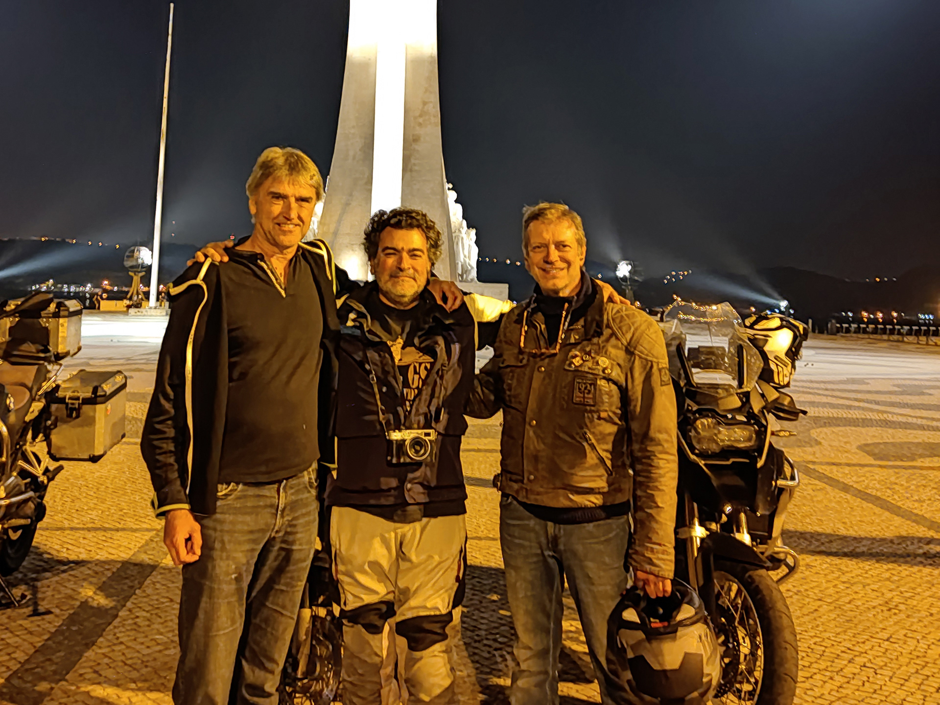 2 grandes viajantes, António Rosado e Dieter Shenider