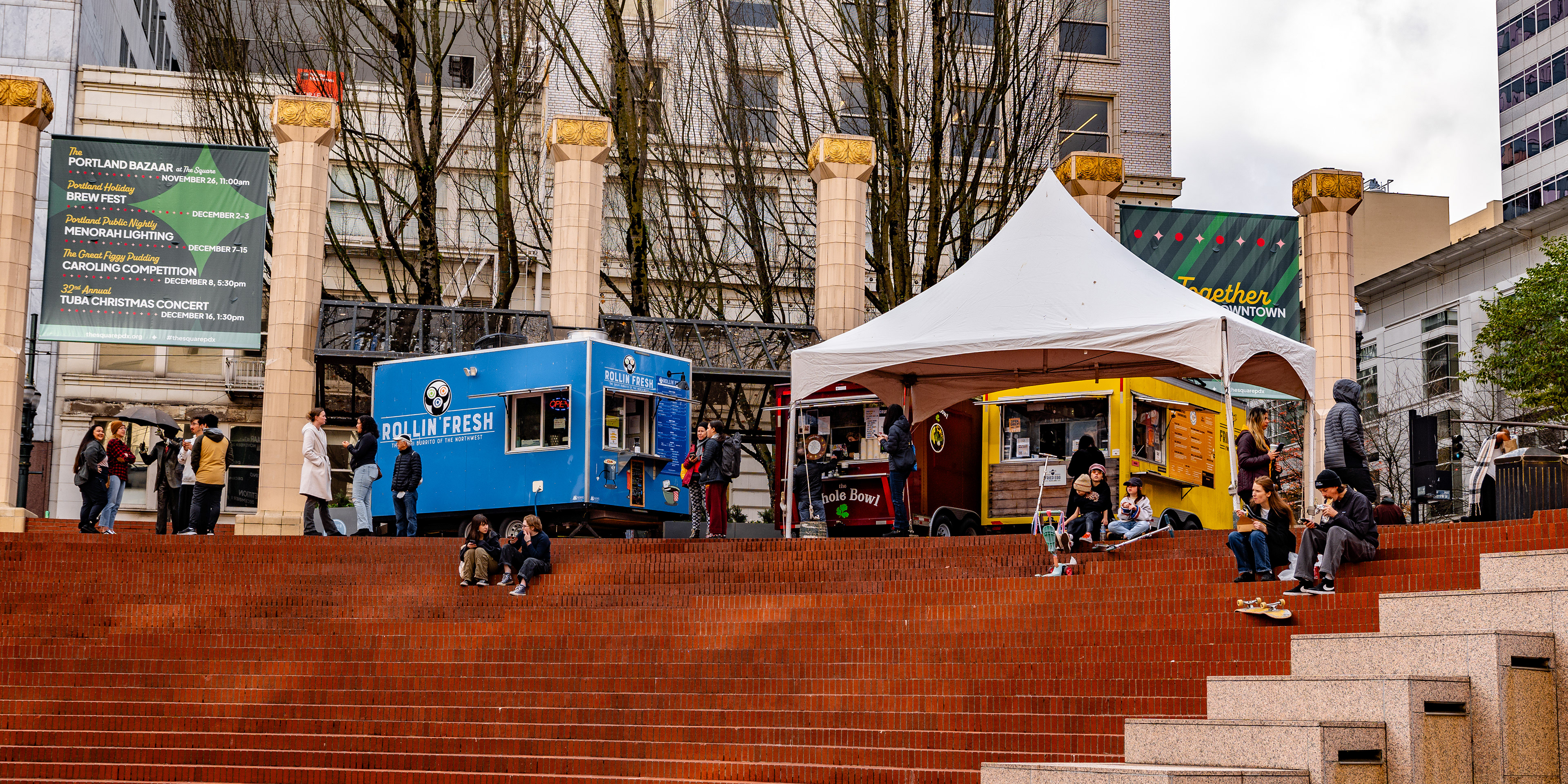 Pioneer Square, often called Portland’s living room, is busy during lunchtime. Everyone is enjoying their food in the iconic hangout spot.