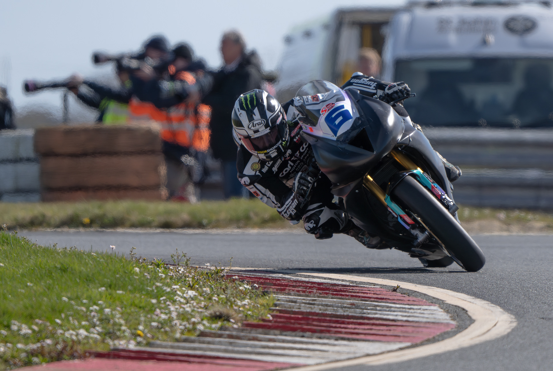 Michael DUNLOP