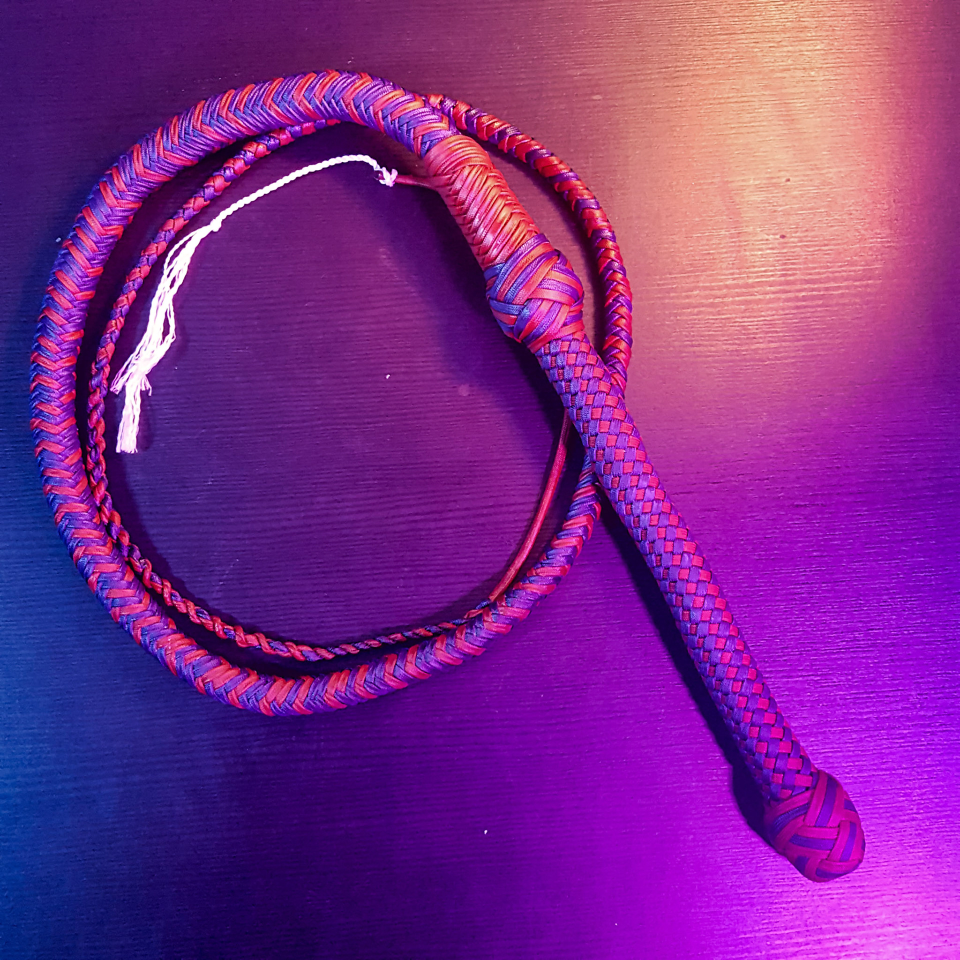 Single Tail Bullwhip