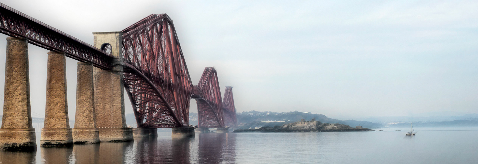 Forth Rail Bridge looking north