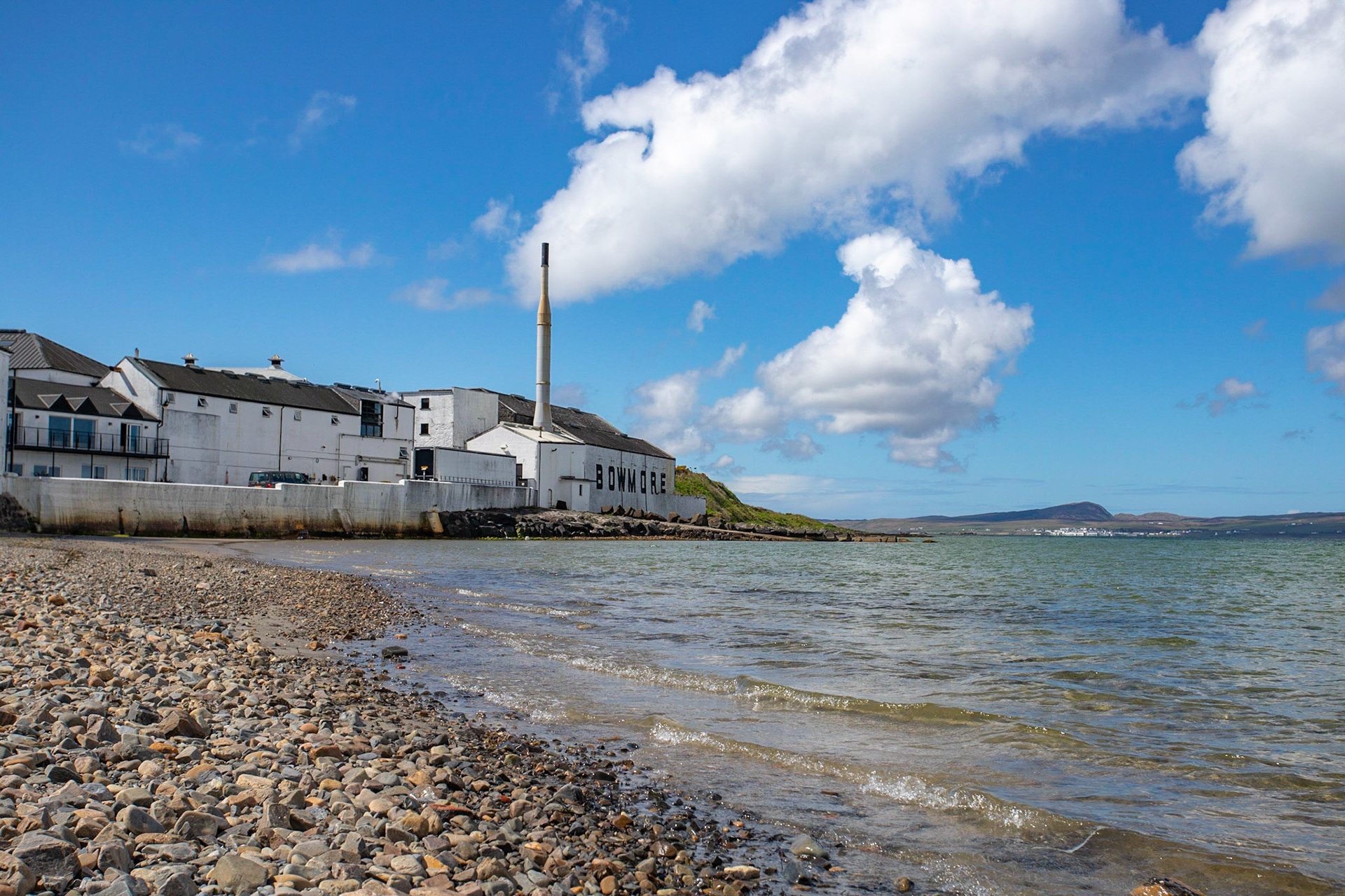 Bowmore distillery