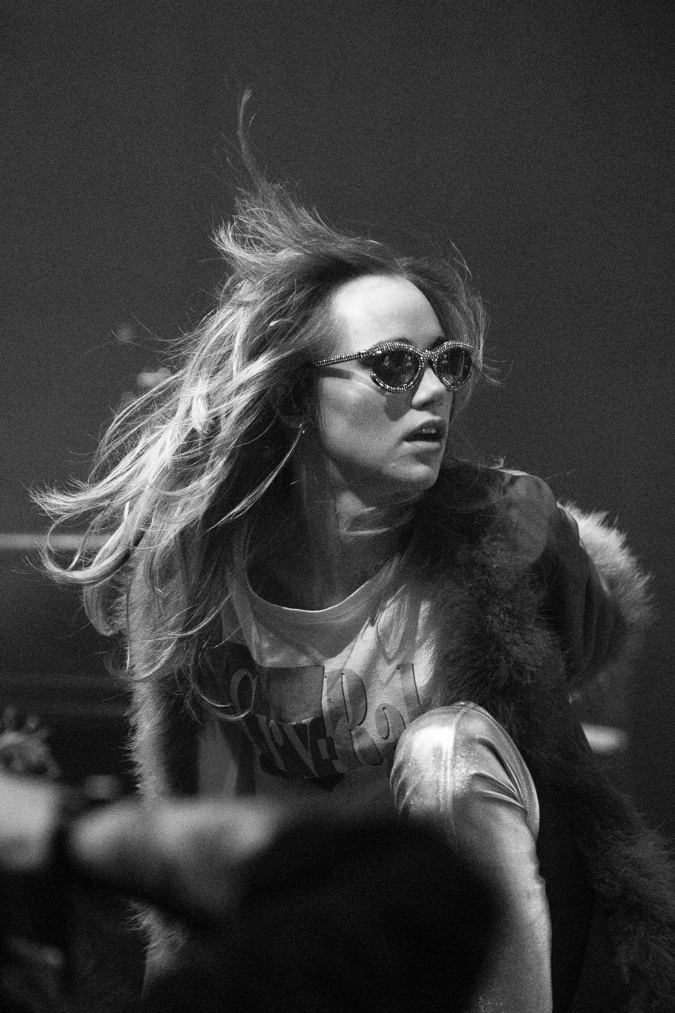 Suki Waterhouse, Montreal, Mtelus