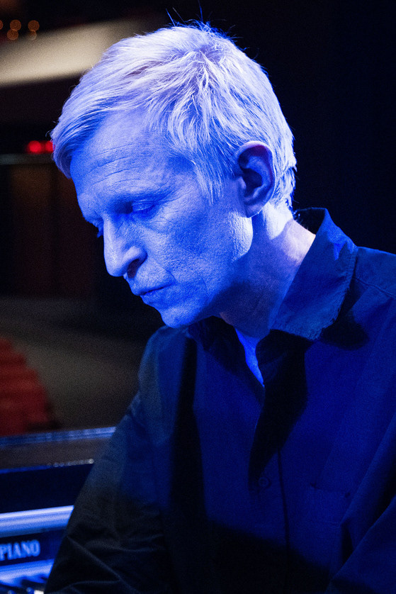 JAY-JAY JOHANSON, MONTREAL, JAZZ FESTIVAL
