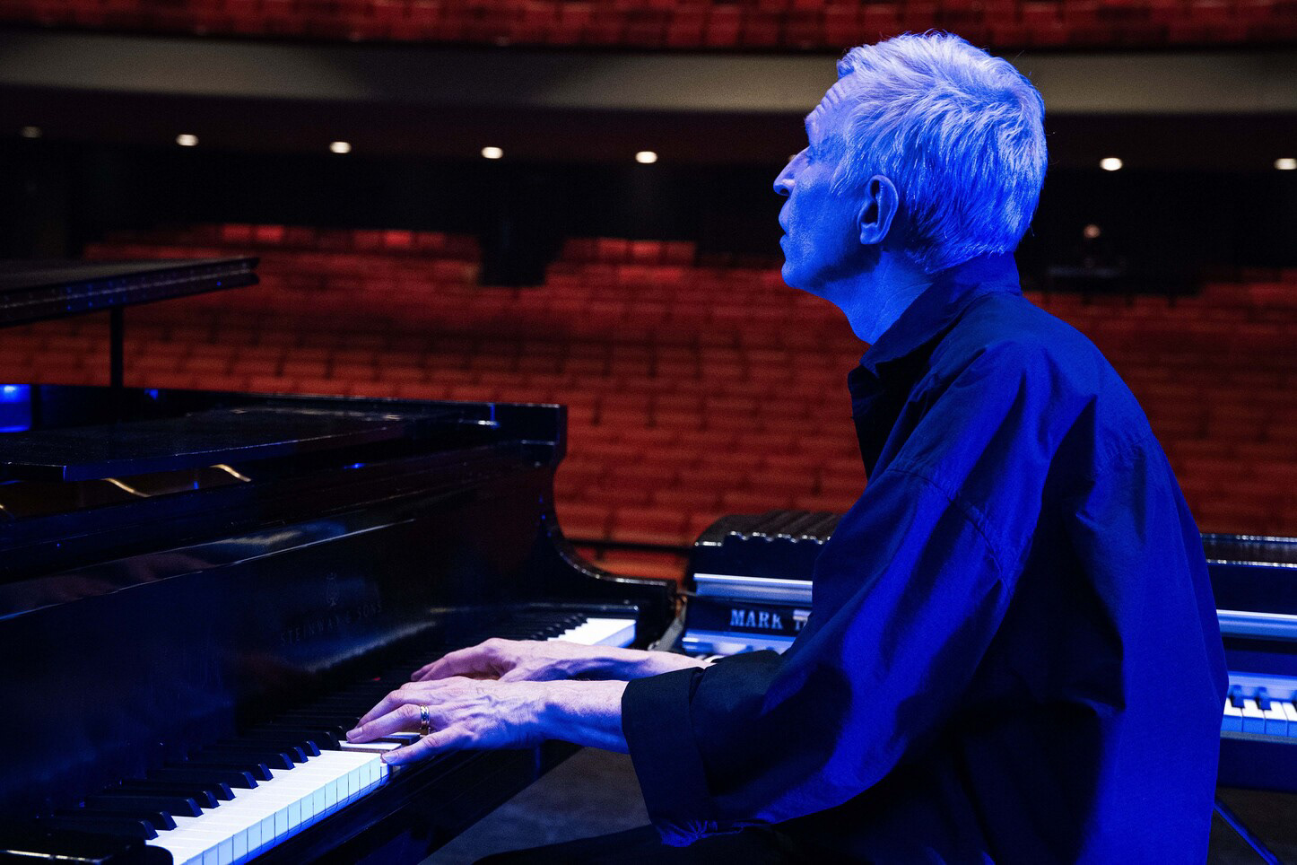 JAY-JAY JOHANSON, MONTREAL, JAZZ FESTIVAL