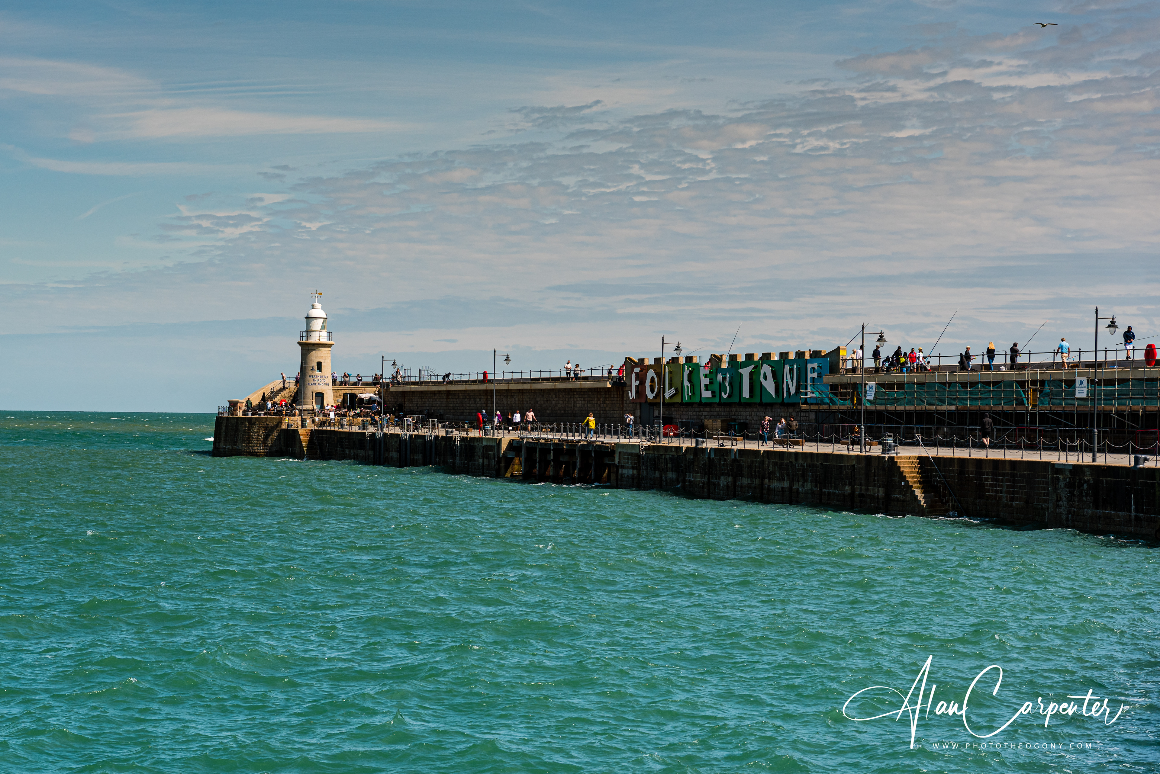 Perfect for a sunny afternoon – Folkestone’s Harbour Arm offers food stalls, sea views, and family fun