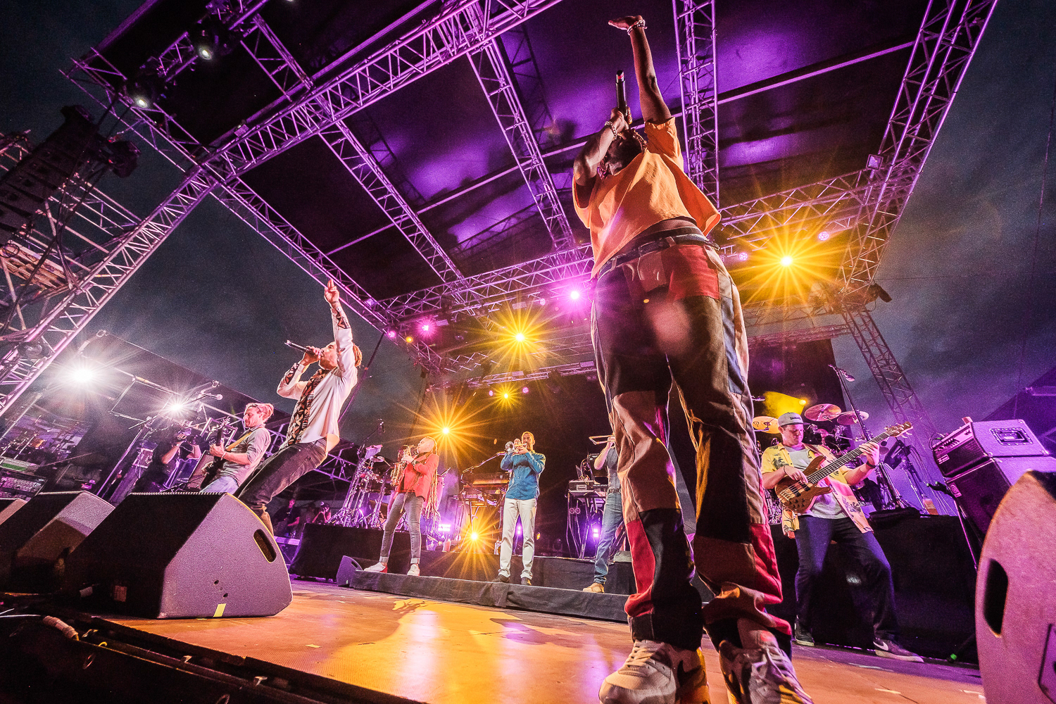Danakil en concert à Emmaüs