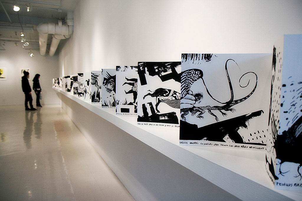 Vue de l'exposition CORNEILLE CRAQUELÉE, Galerie des arts visuels de l'Université Laval, Québec, 2008 © Photo : Dimitri Lavoie