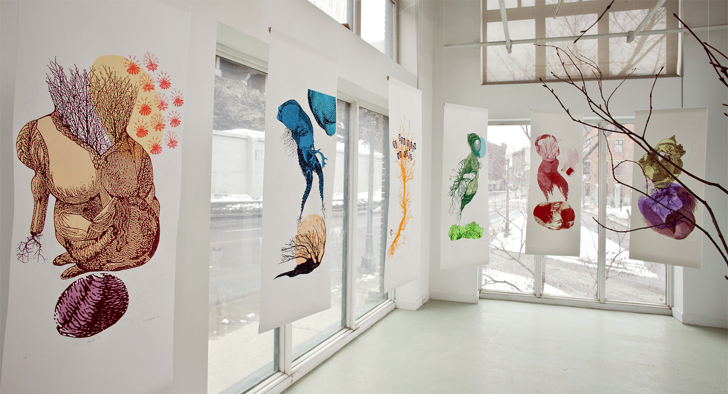 Vue de l'exposition AU DELÀ DE L'ORÉE Galerie d'ENGRAMME, Québec, 2011
