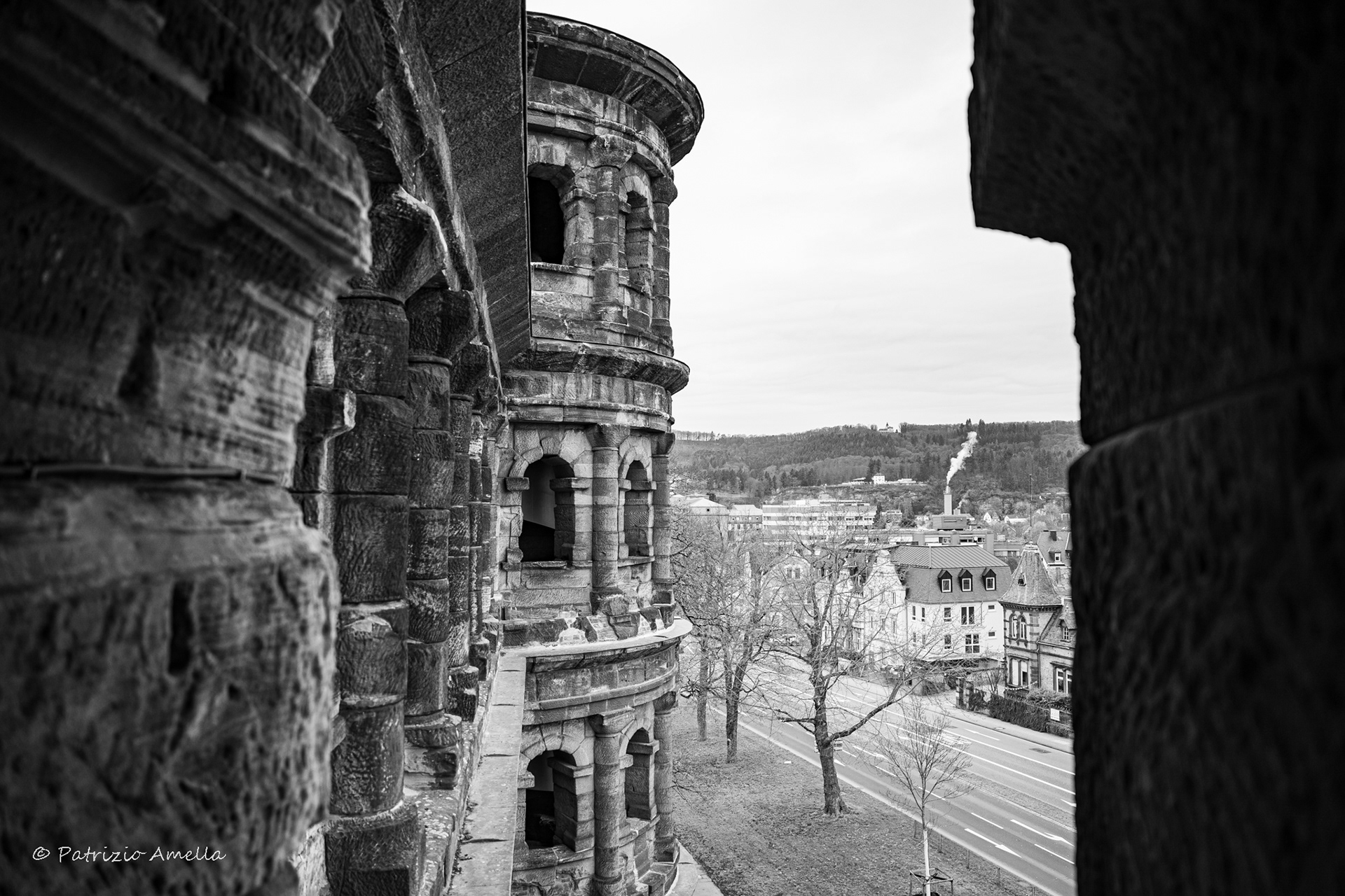 So many years have passed... still standing the scars of time | Porta Nigra - Trier