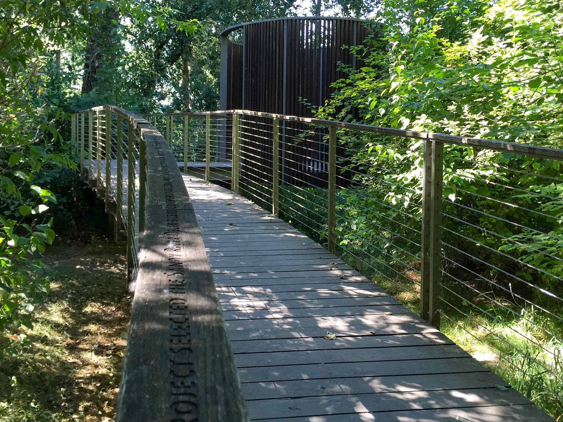7/18/2015 Maya Lin's Elliptical Bird Blind Walk