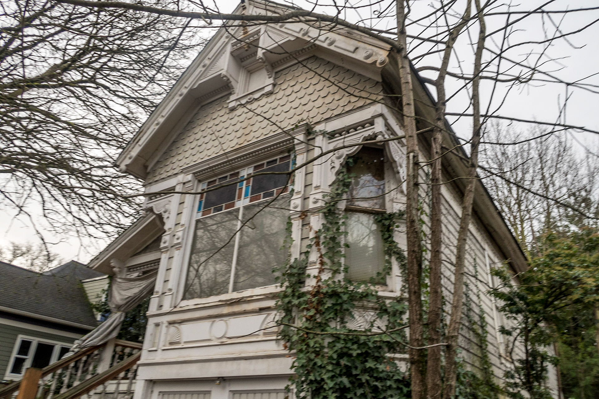 Pacific Northwest Photowalks 1/25/2020 Portland TriMet Line 70 Walk 2