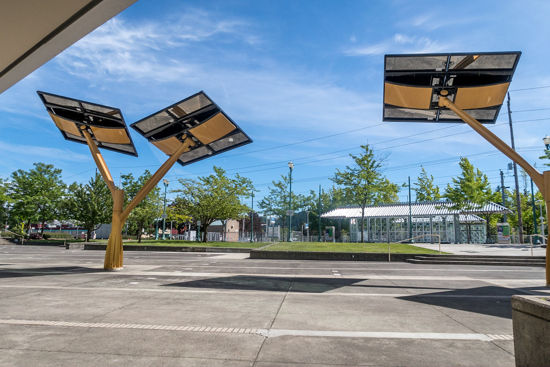 https://spotlightsolar.com/whatsnew/2012/5/14/city-hall-spotlights-solar.html