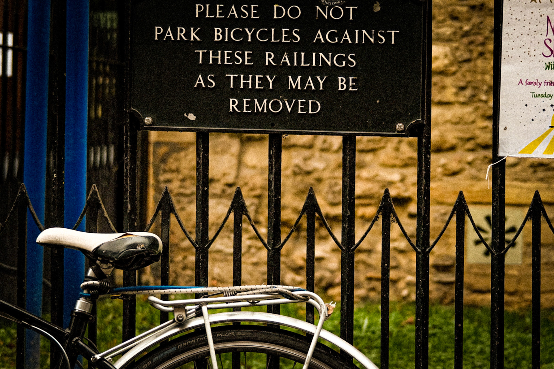 no bicycles to see here, Oxford 2021