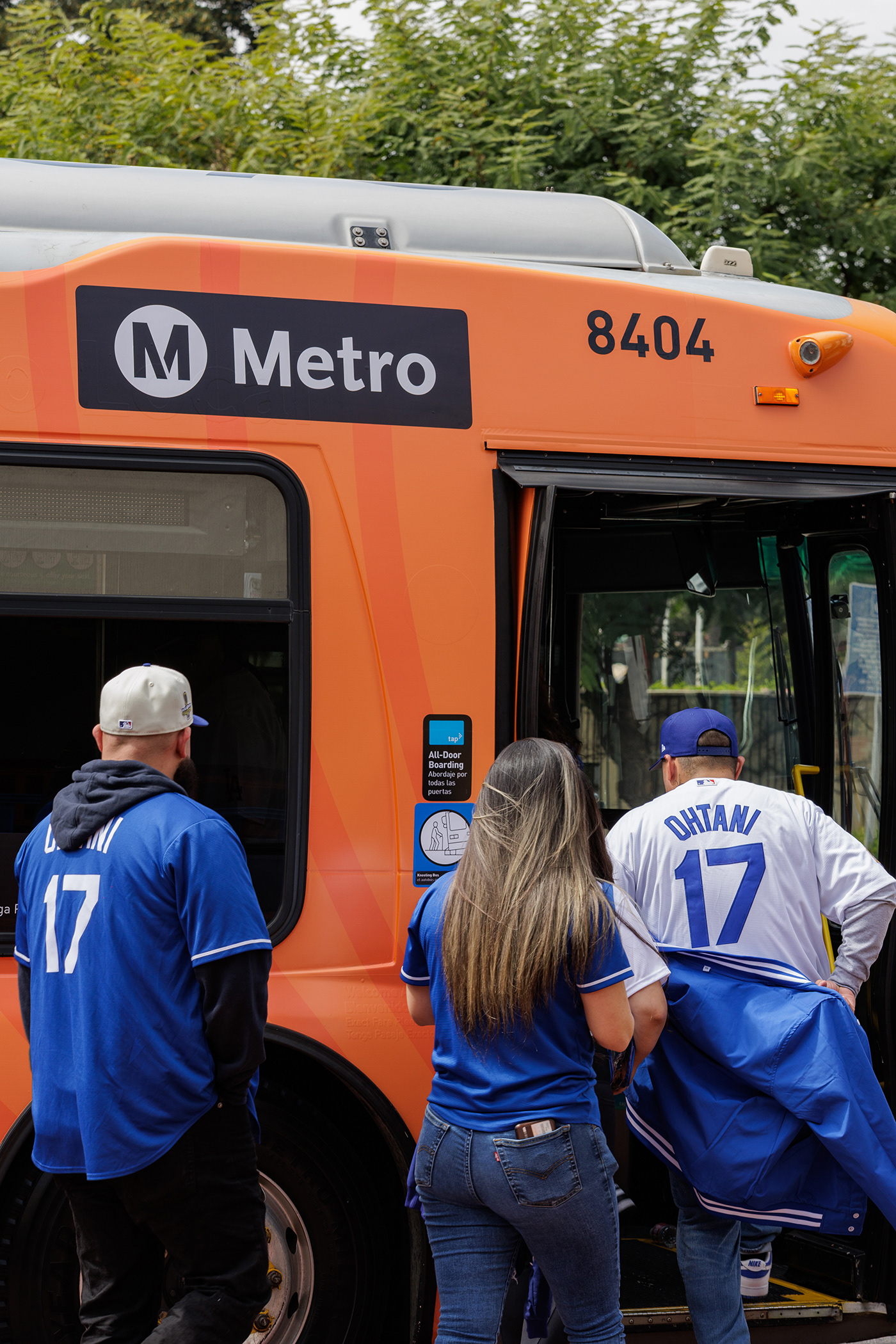 LA Dodger Express Bus Patrons, Union Station 2025