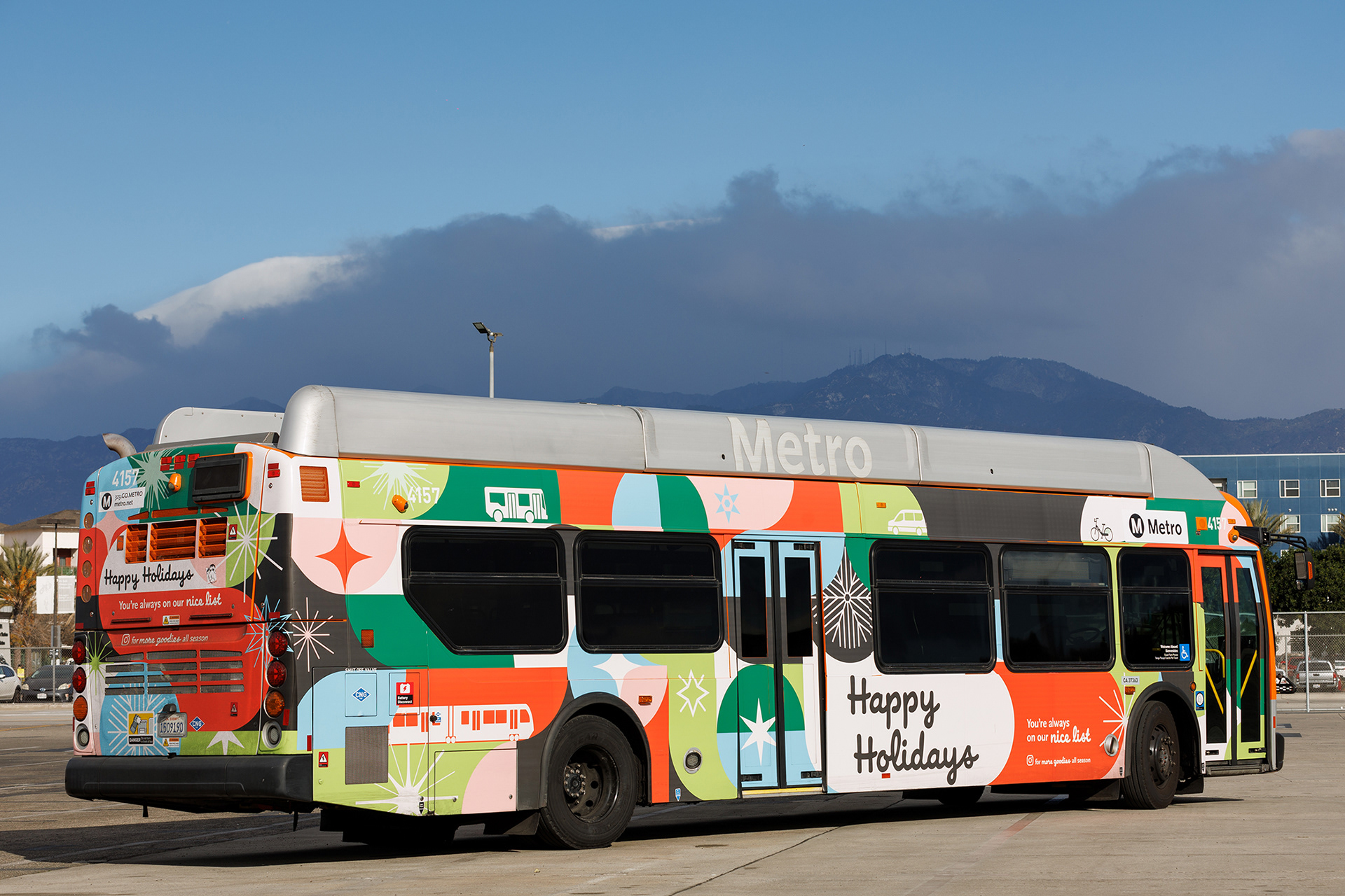 LA Metro Holiday Bus Wrap, El Monte 2025