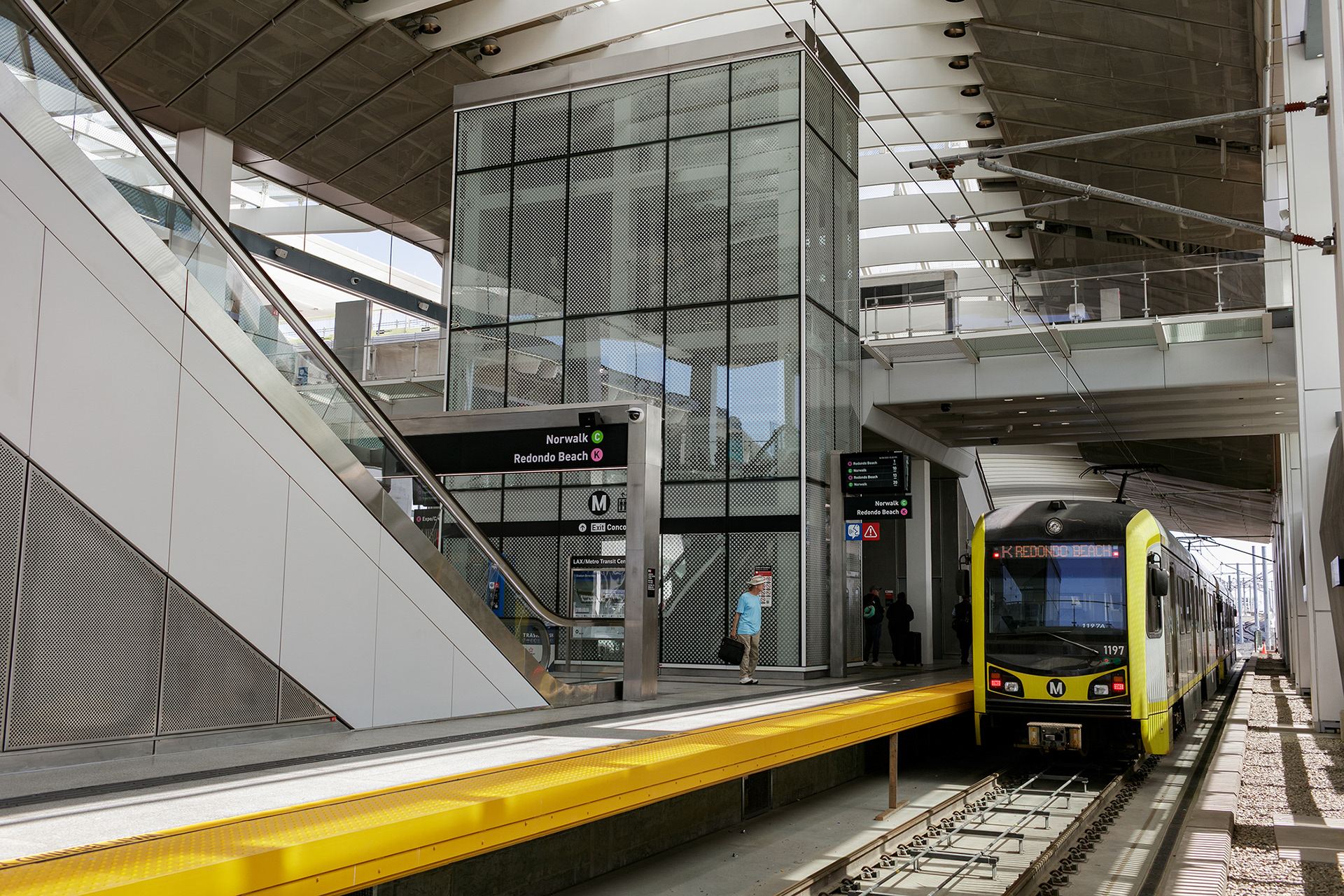 LAX/Metro Transit Center Patrons 2025