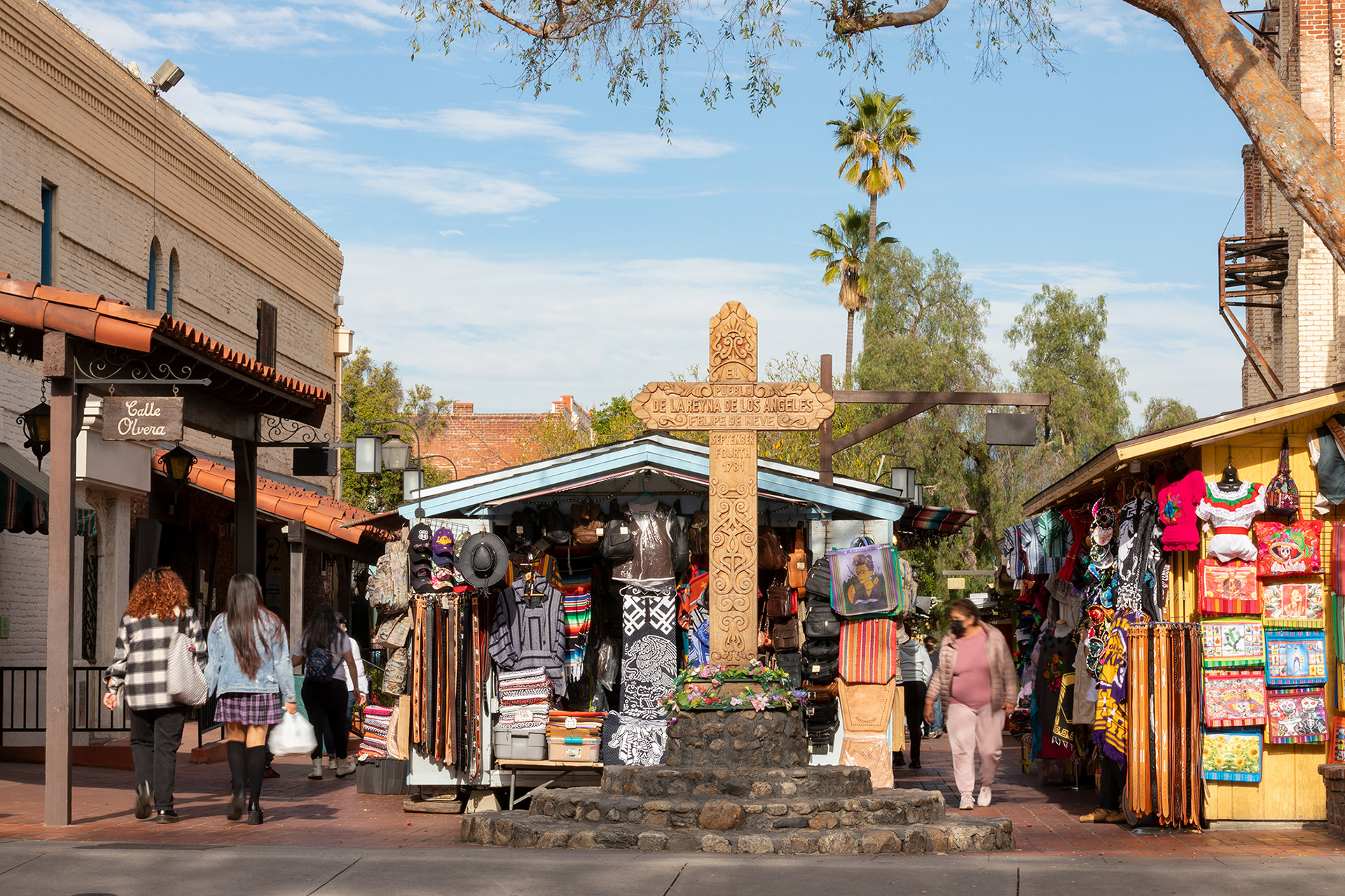 Olvera Street 2022
