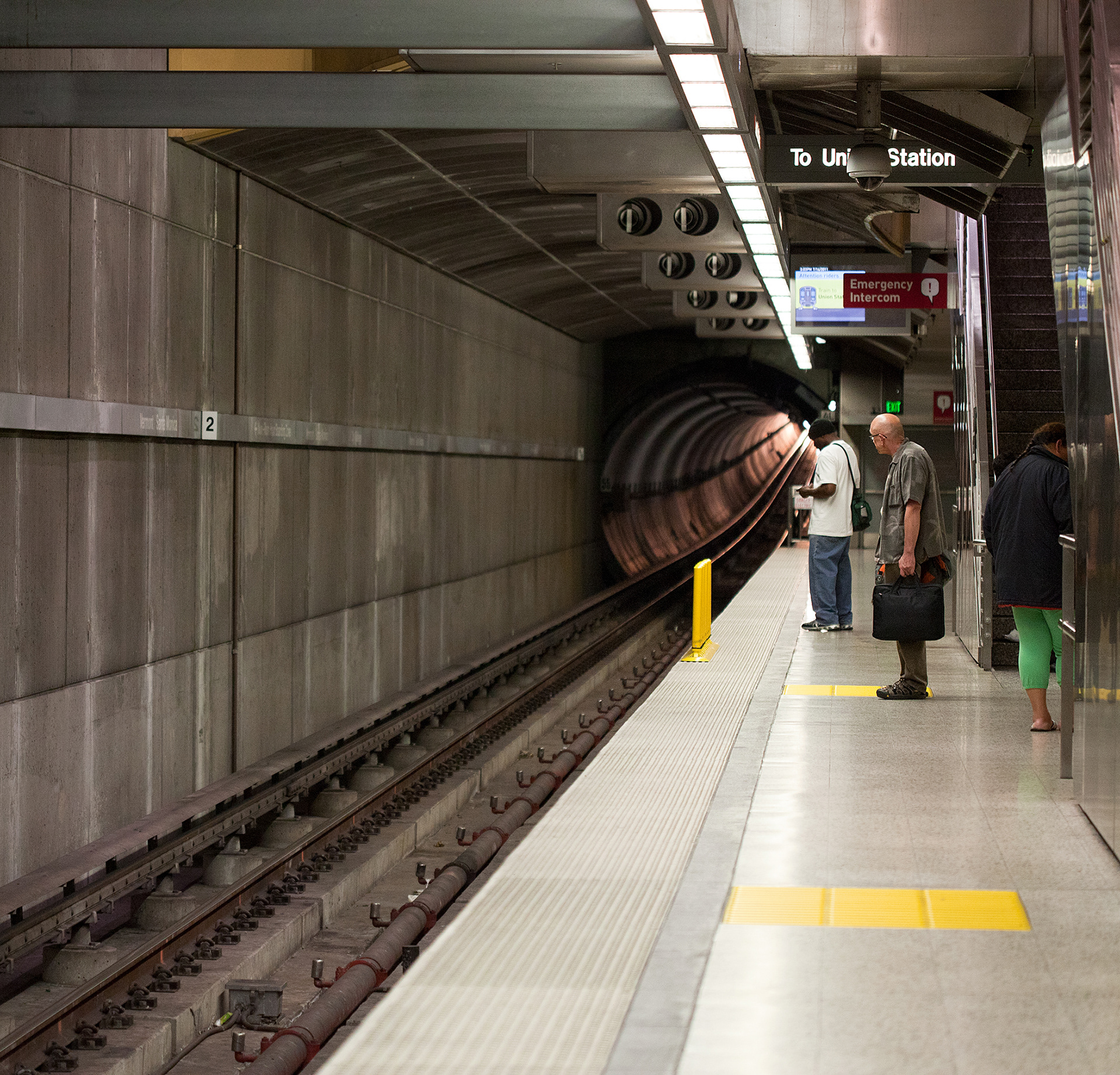 LA Metro Red Line Rail, Vermont/Santa Monica Station 2011