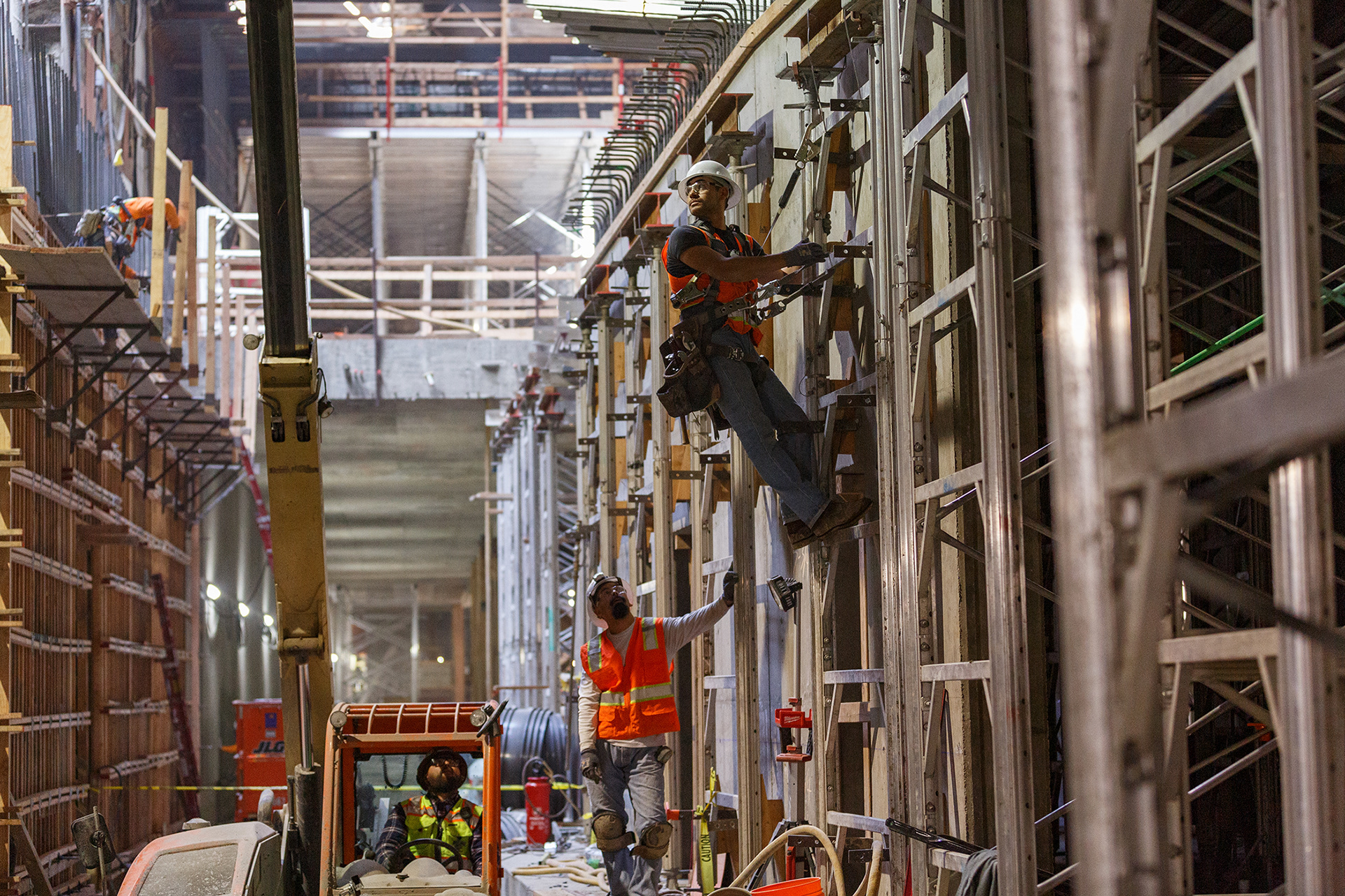 LA Metro Construction at Little Tokyo/Arts District Station 2020
