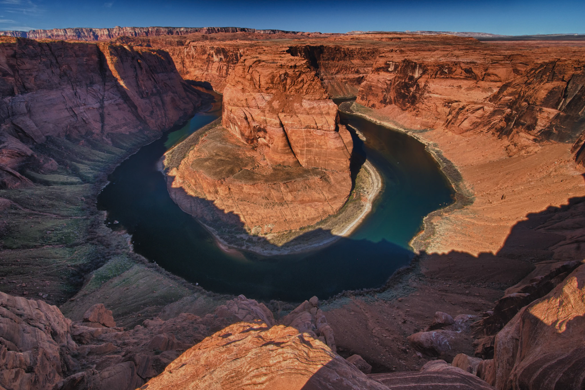 Shooting Horseshoe Bend during daylight hours REQUIRES HDR processing